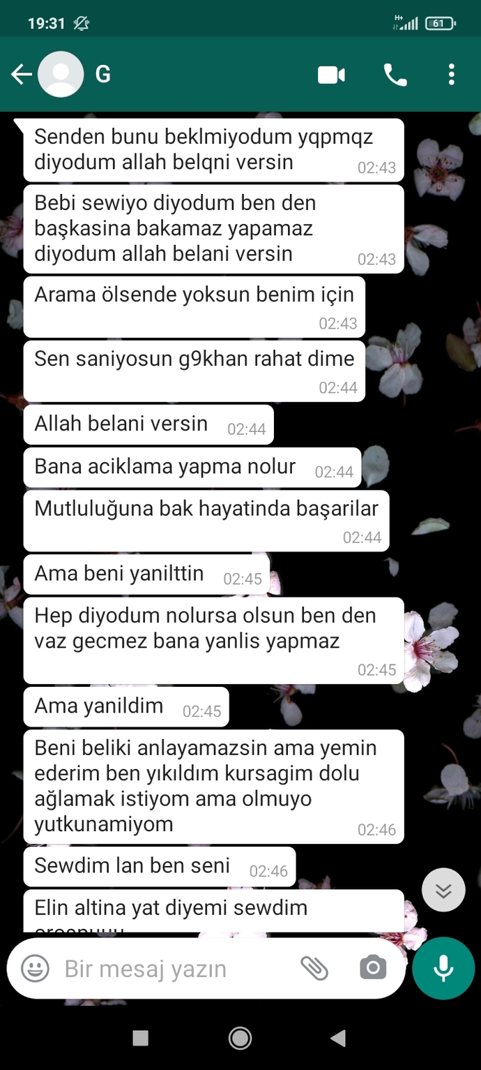 Eski esimin busözleri hakkında ne düşünüyorsun uz sizce gerçekten sevmismi?