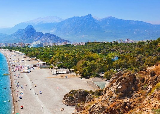 Antalyalı biri sizde nasıl çağrışım yapıyor?