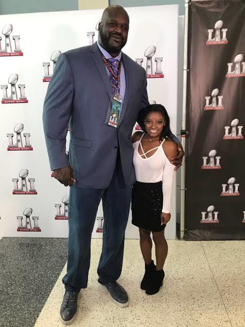 Sevgilim 192 cm ben 162 cm, çok mu küçük dururum yanında?