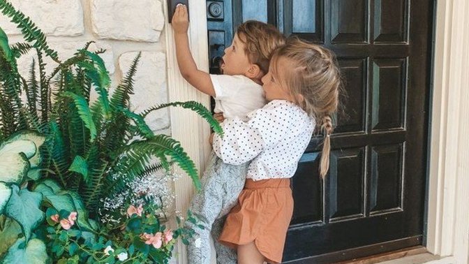 Çocukluğunda mı daha haylazdın şimdi mi?