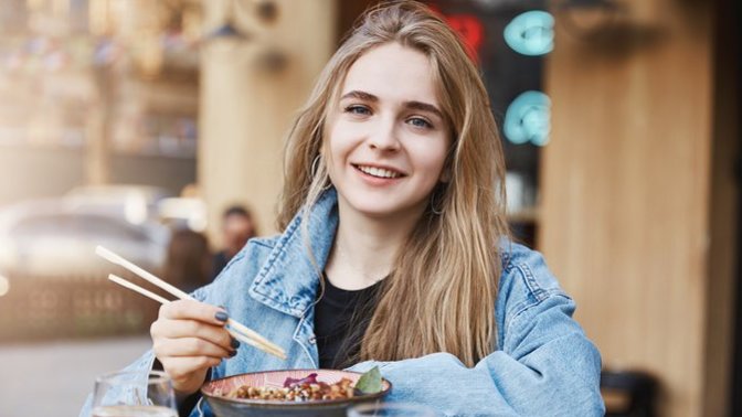 Chopstick kullanmayı bilmiyorum diye suşi yiyemez miyim?