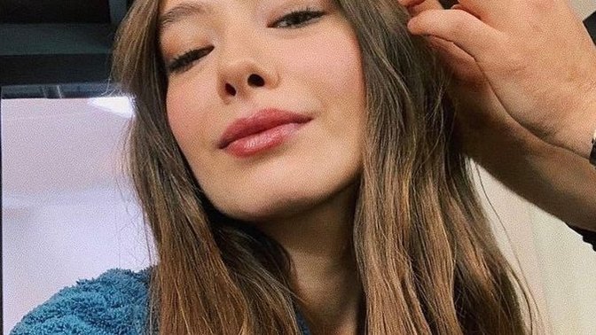 Neslihan atagülün gözleri küçük mü?