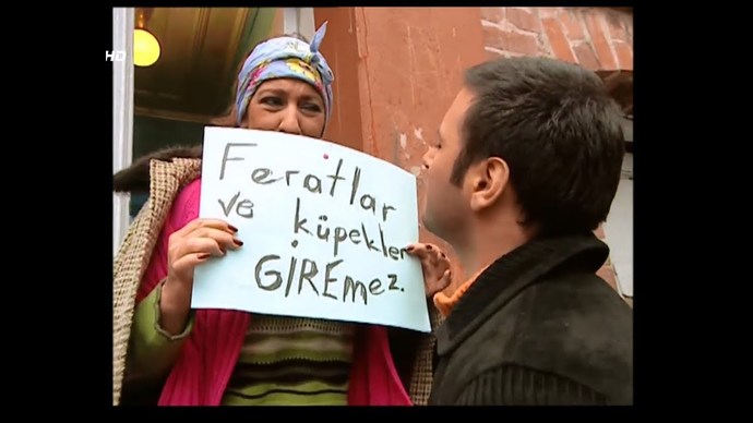 Türkiyenin en absürt dizi karakteri kim sizce?