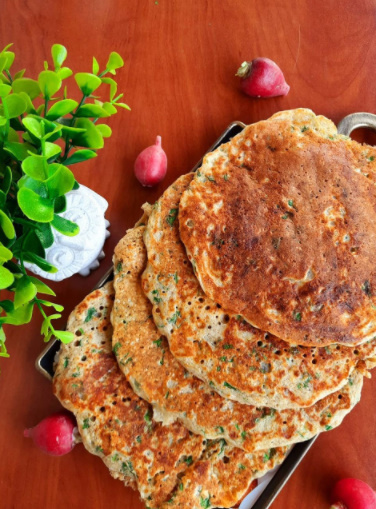 Kahvaltı için pratik tarifler nelerdir? En kolayından ekmek arası mesela nelerle/nasıl yapabilirim?(tek kişilik)?