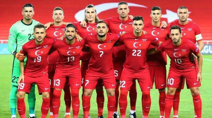 Milli Takım için çarşamba günü sizce tamam mı devam mı?