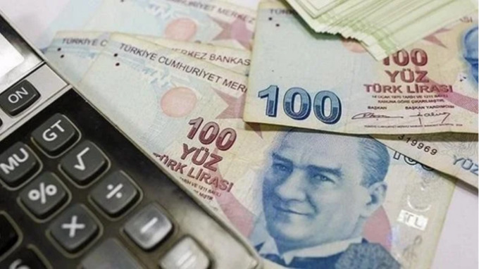 Nisan ayı cari açık rakamları açıklandı. Açık 1.71 milyar dolar olarak kaydedildi. Neler düşünüyorsunuz?