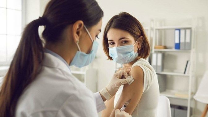 En iyi korona aşısı hangisidir sizce? BioNTech mi Sinovac mı?