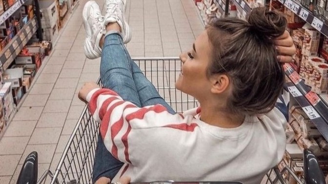 Alışveriş merkezinde kaç saat vakit harcıyorsunuz?