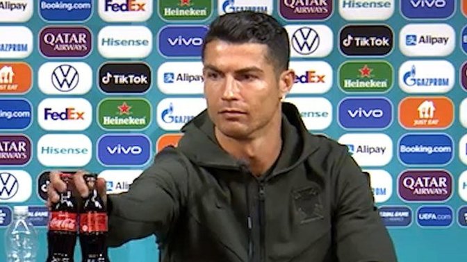 Ronaldo'yu dinleyip cola yerine su içer misiniz?