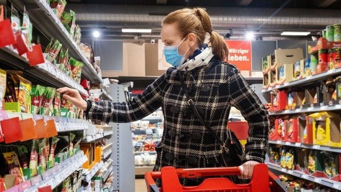 Markette etiket fiyatına bakmadan aldığınız şey nedir?