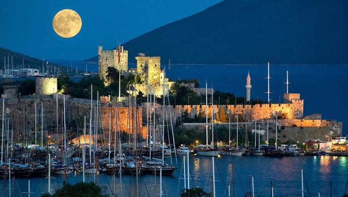 Kız kıza tatil için en güzel rota sence hangisi?