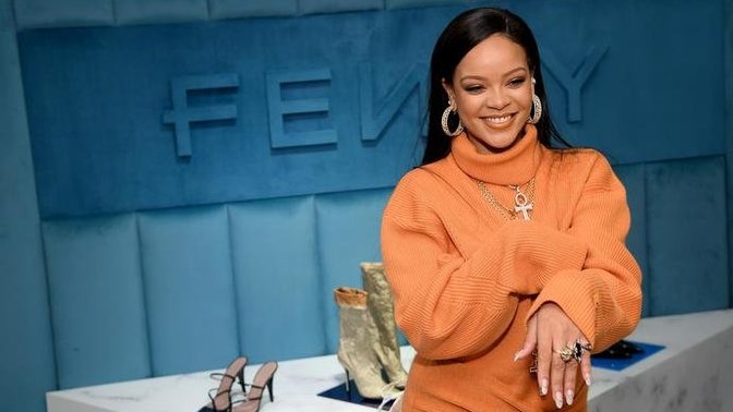 Rihanna'nın Fenty markasıyla çıkardığı taytları nasıl buldunuz? Tercih eder miydiniz?