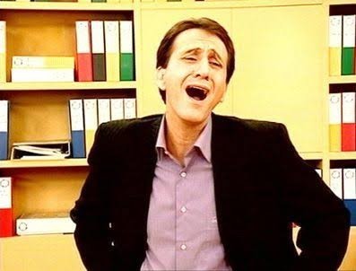 Hoşlandığım hatun maço erkeklerden hoşlanıyor ve bana paşam diye hitap ediyor. Nasıl hareket etmeliyim?