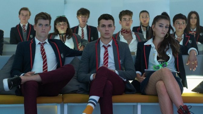 Elite yeni sezonuyla Netflix'te! İspanyol gençlerini anlatan diziyi izleyecek misiniz?