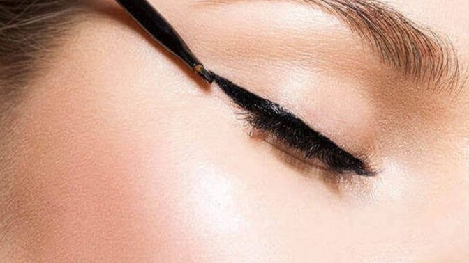 Eyelinerlı makyajları nasıl buluyorsunuz?