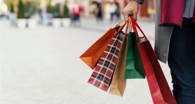En güzel mezuniyet elbiseleri önerileri nelerdir?
