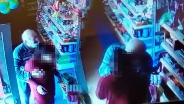 12 yaşındaki çocuğa taciz eden 85 yaşındaki adam serbest bırakıldı. Ne düşünüyorsunuz?