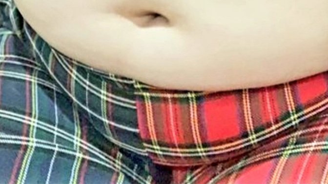 Kızlar, Kız arkadaşım şöyle bir fotoğraf attı sizce çok mu kilolu?
