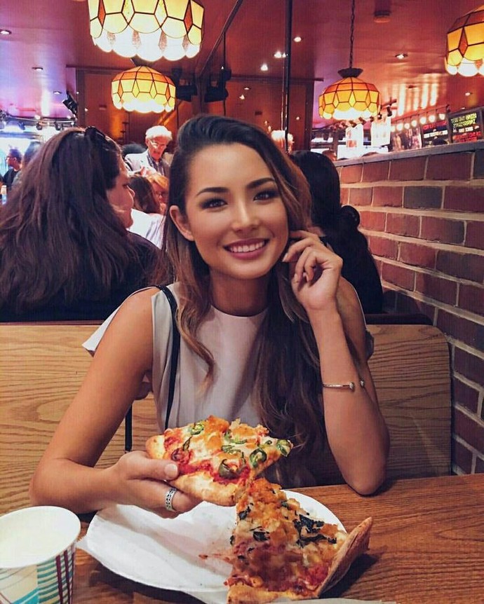 Bu zamana kadar en fazla kaç dilim pizza yediniz?