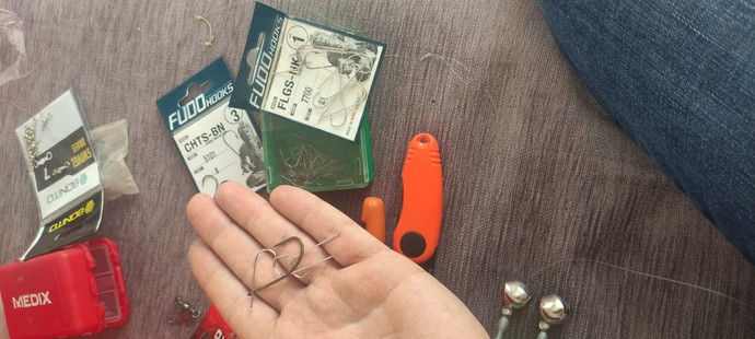 İğne yapmaktan ve olmaktan çok hoşlanıyorum benim gibi olan var mı?