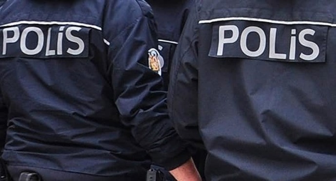 Emniyet-Sen: Polis intiharları mobbing ve ağır çalışma şartları yüzünden yüksek. Siz ne düşünüyorsunuz?