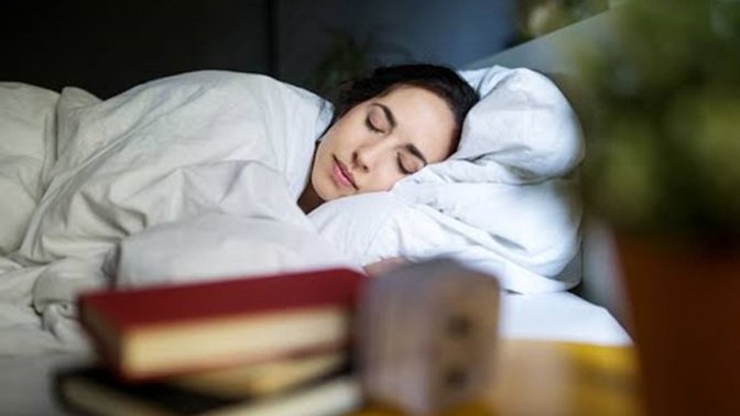 Geceleri uyuyamıyorum, nasıl kolay uykuya dalarım?