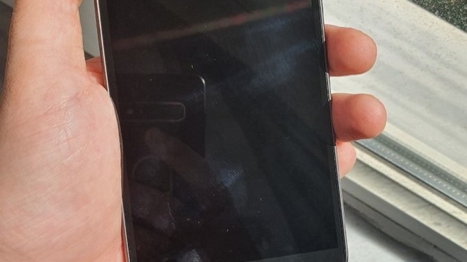 Önceki Telefonum Bu Akıllı Telefon Moto G4 Plus 4 Yıldır Kullandım Çok Emeği Oldu Önceki Telefonum Nasıl Görünüyor şu an ki Hali?