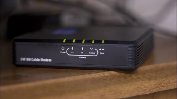 Ev interneti alacağım. Turkcell mi, Türk Telekom mu daha iyi?