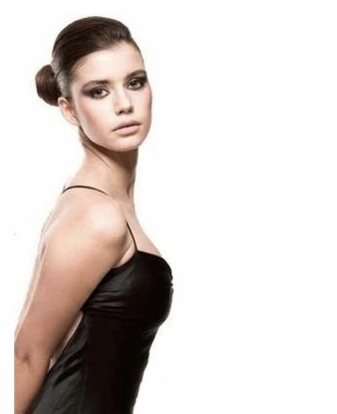 Beren Saat mi Neslihan Atagül mü daha güzel?