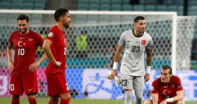 Türkiye EURO 2020ye veda etti! Sizce bunun sebebi nedir?
