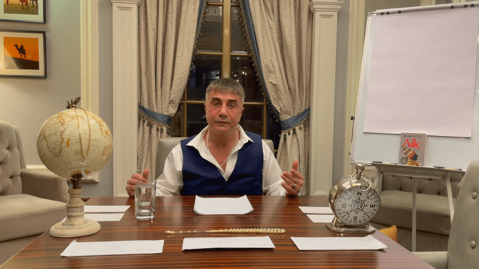 Sedat Peker'in çok beklenen 10. bölümü geldi! Videoyu nasıl buldunuz?