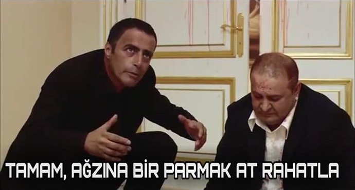 Bakireyim, vajinama parmak soksam canim cok acir mi?