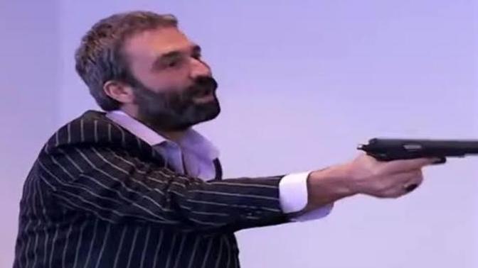 Geceye bir kurtlar vadisi repliği bırakalım mı?