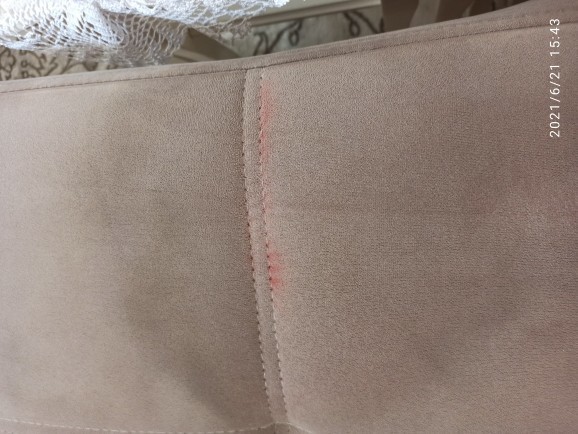 Koltuktaki bu keçe kalem lekesini nasıl temizlenir?