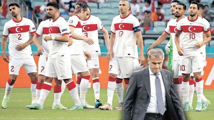 Türk Milli Takımı oyuncularının Euro 2020 sırasında kavga ettiği, kamptan ayrılmak istediği iddia edildi. Ne düşünüyorsunuz?