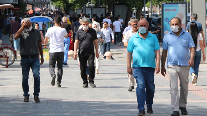 İllere göre vaka sayıları açıklandı. Yaşadığınız ilde insanlar kurallara uyuyor mu?