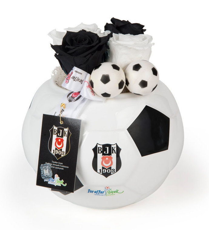 Beşiktaşlı bir kıza hediye ne alınır?