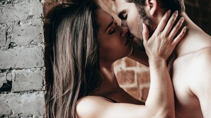 Sizi sekse iten şey teninizin sıcaklığı mı yoksa değdiğiniz tenin sıcaklığı mı?