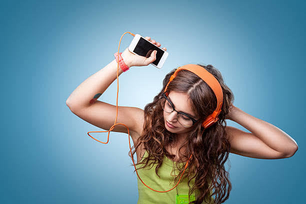 Genelde hangi ruh halindeyken müzik dinlersiniz?
