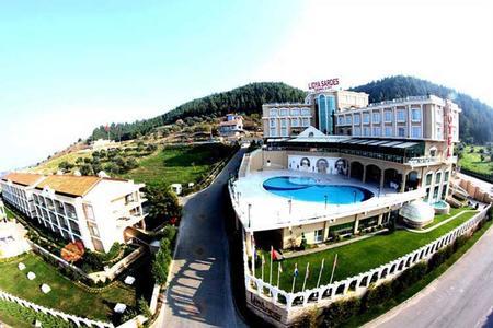 Tatil için genellikle oteli mi tercih edersiniz yoksa tatil köyü vb. yerler mi?