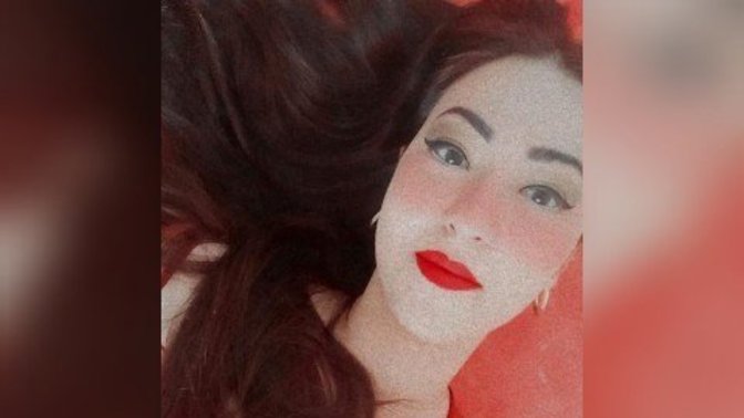 Kadını seksi gösteren ruj hangisidir?