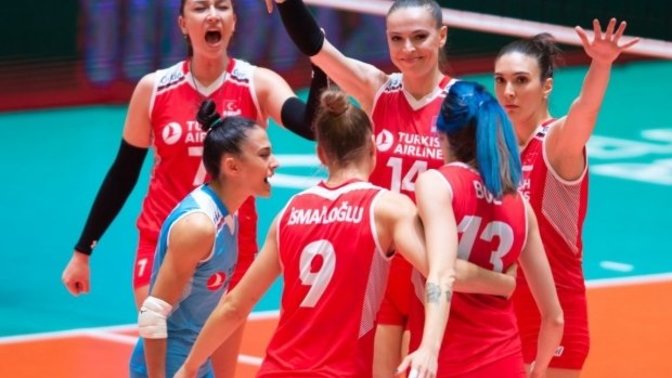Filenin Sultanları bu akşam dörtlü finalde ABD'de ile karşılaşacak. Sizce kazanan kim olur?