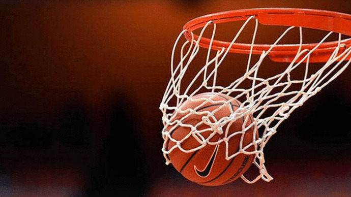 Basketbol oynamak boy uzatır mı?