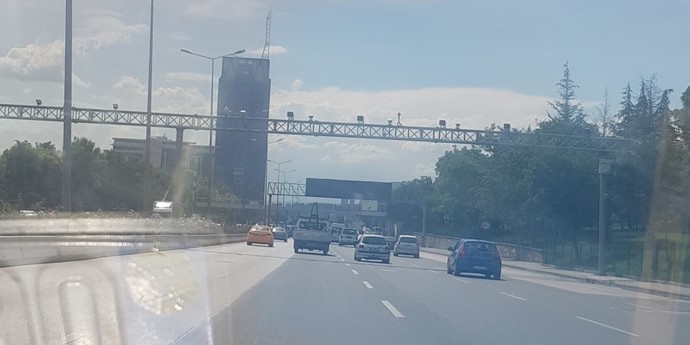Resimde görmüş olduğunuz kamera sistemleri hız tespiti de yapıyor mu?