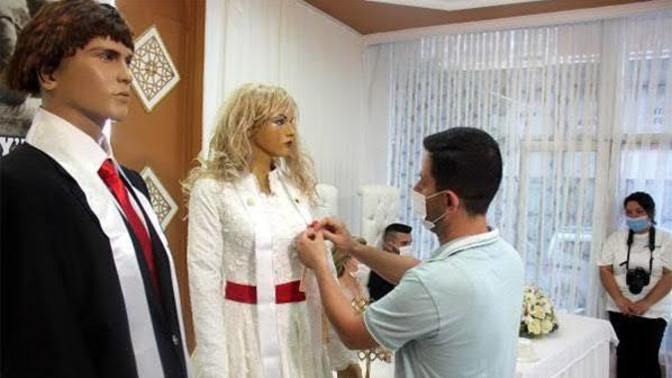 Düğünde Takılan Takıları Paylaşır mısınız? Yoksa Bir Olarak mı Kullanırsınız?