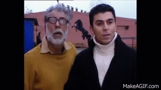 İltifat etme amaçlı kullanılan hakaret etkisi yaratan cümle yazacak olsan hangisini yazardın?