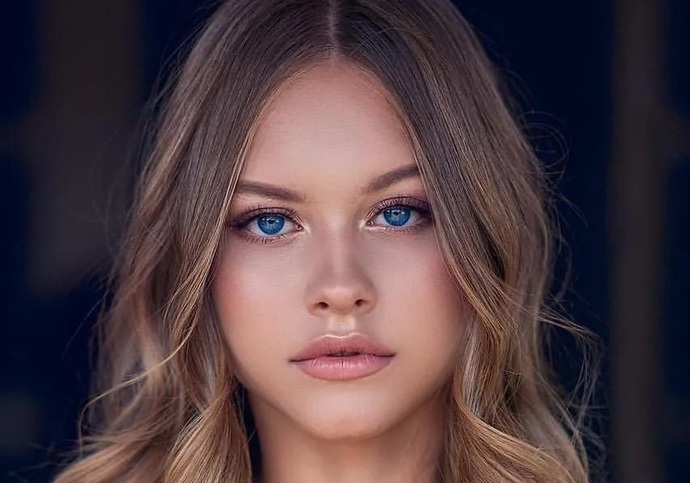 16 yaşında ki model Klaudia Pietras nasıl sence?