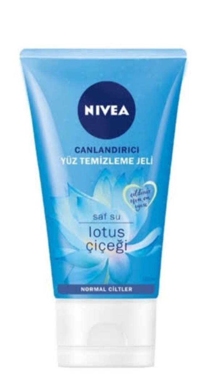 Normal cilt tiplerine uygun bir uygundur.