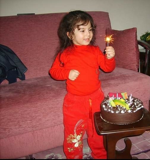 Kıvırcık saçlarınıza kullanıp memnun kaldığınız uygun fiyatlı ürünler var mı?