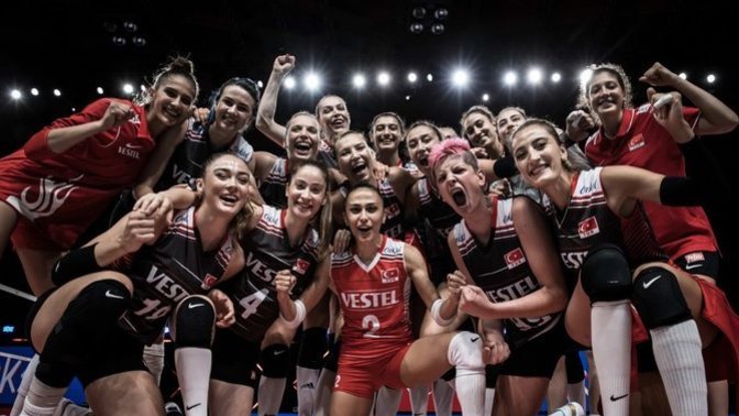 Filenin Sultanları, dünya üçüncüsü oldu! Voleybol en iyi olduğumuz spor dalı olabilir mi?
